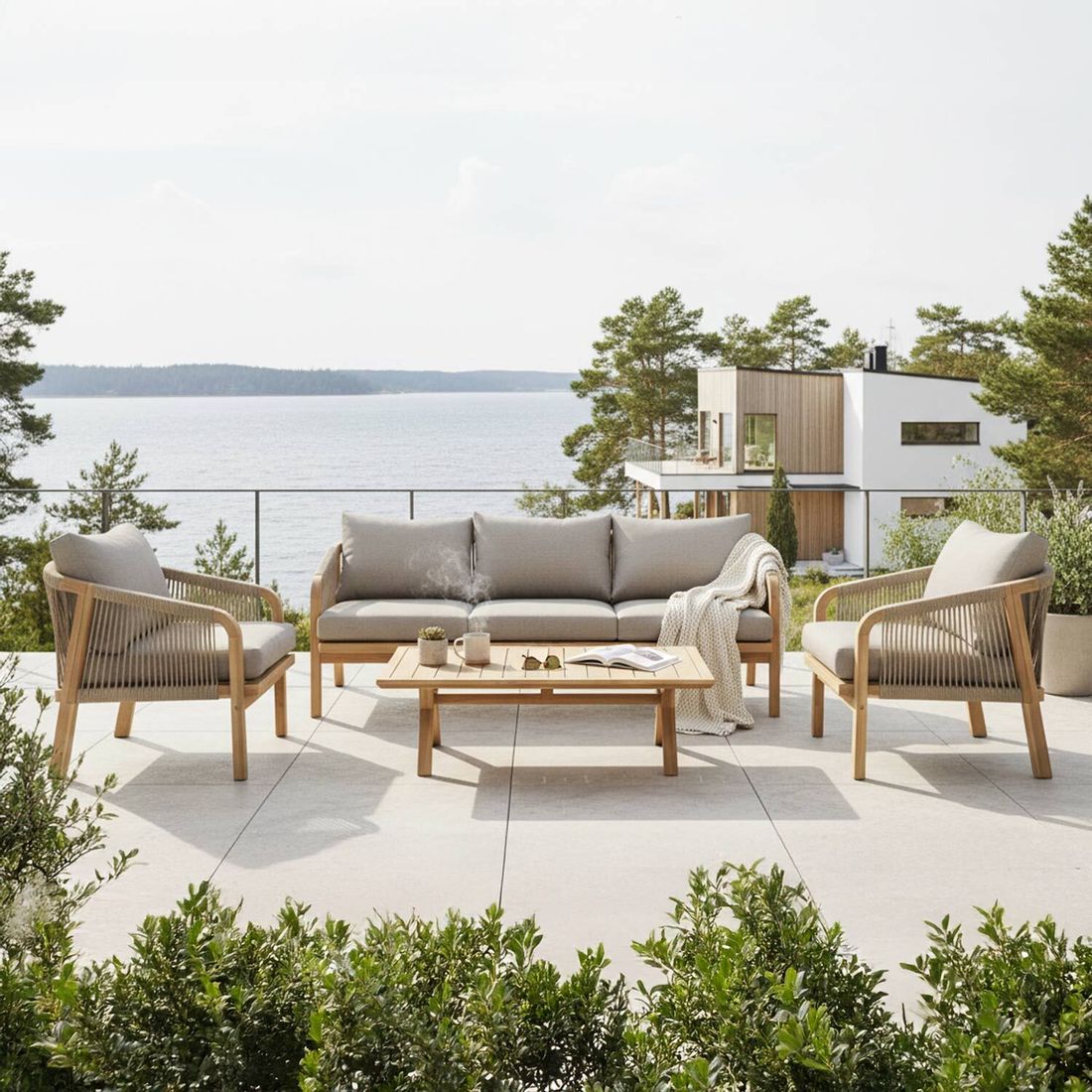 Loungesett Amelie akasie tau med loungebord forfra