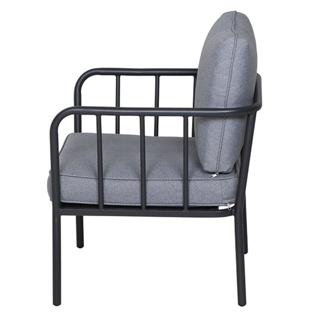 Loungesett Casita aluminium/polyester antrasitt montert i hage