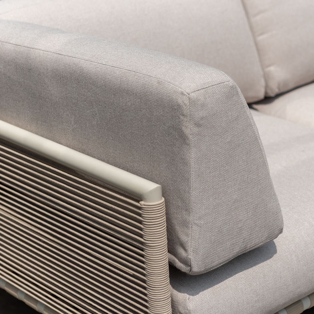 Loungesett Horizon aluminium tau olefin med loungebord utsikt fra oven