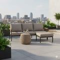 Loungesett Liguria aluminium/flettverk med loungebord fra fronten
