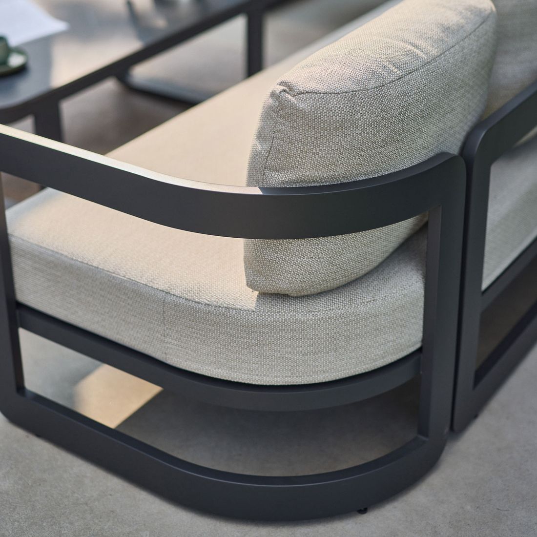 Loungesett Milano aluminium/olefin med loungebord - Hartman