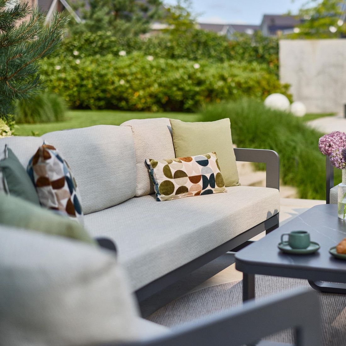 Loungesett Milano aluminium/olefin med loungebord - Hartman