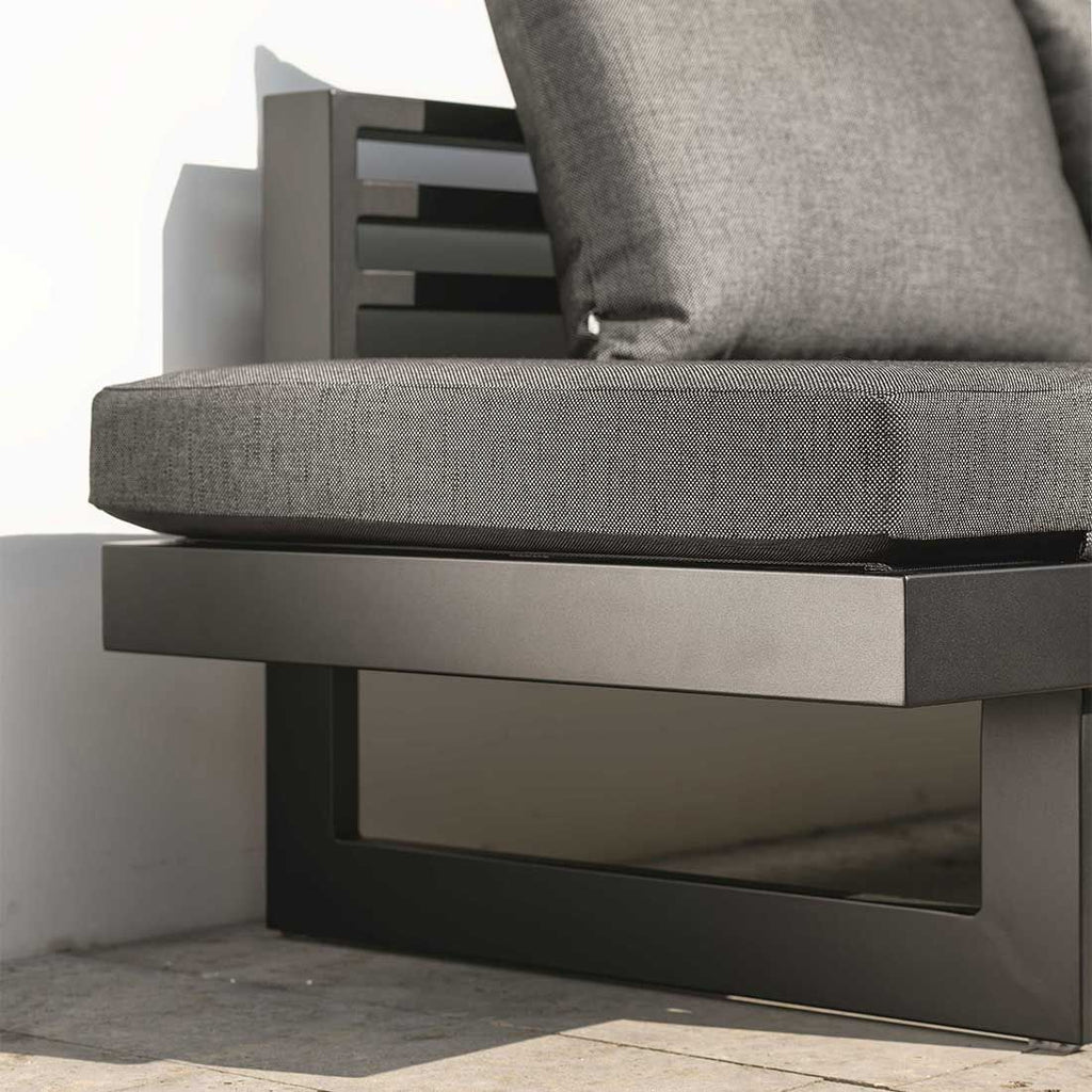 Loungesett New Holly med loungebord aluminium/utestoff - Stern materialdetalj