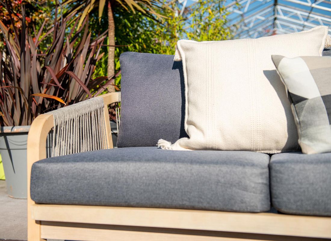 Loungesett Santos akasie og tau med puter - Garden Impressions