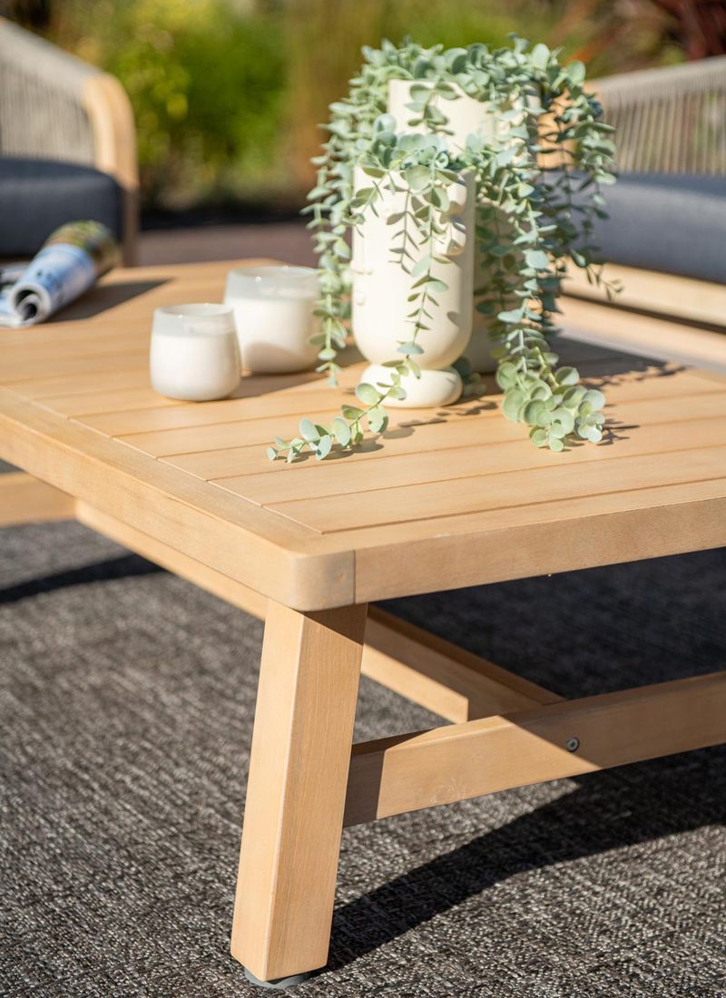 Loungesett Santos akasie og tau med puter - Garden Impressions