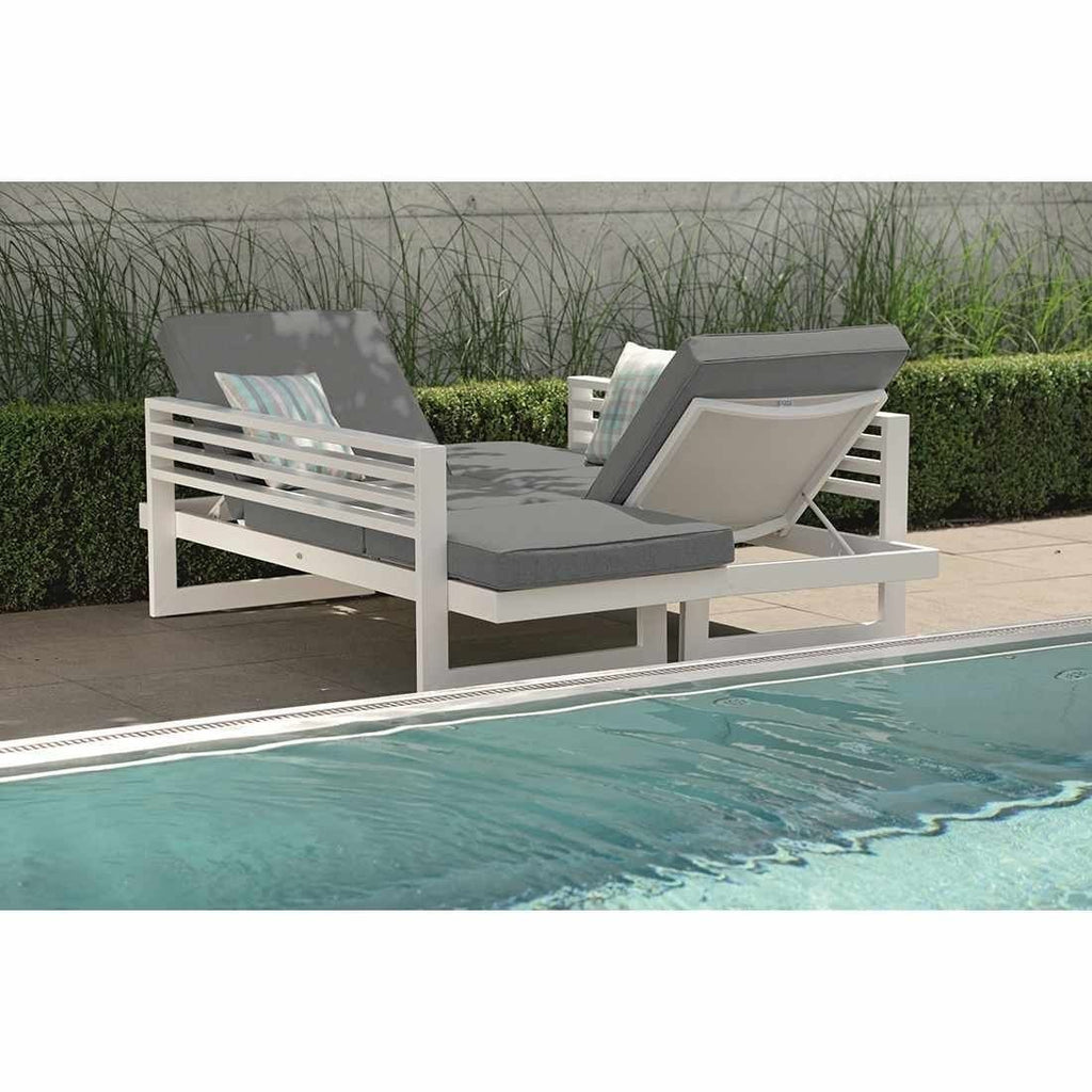 Loungesofa New Holly aluminium/utestoff regulerbar 216 cm nærbilde av ramme