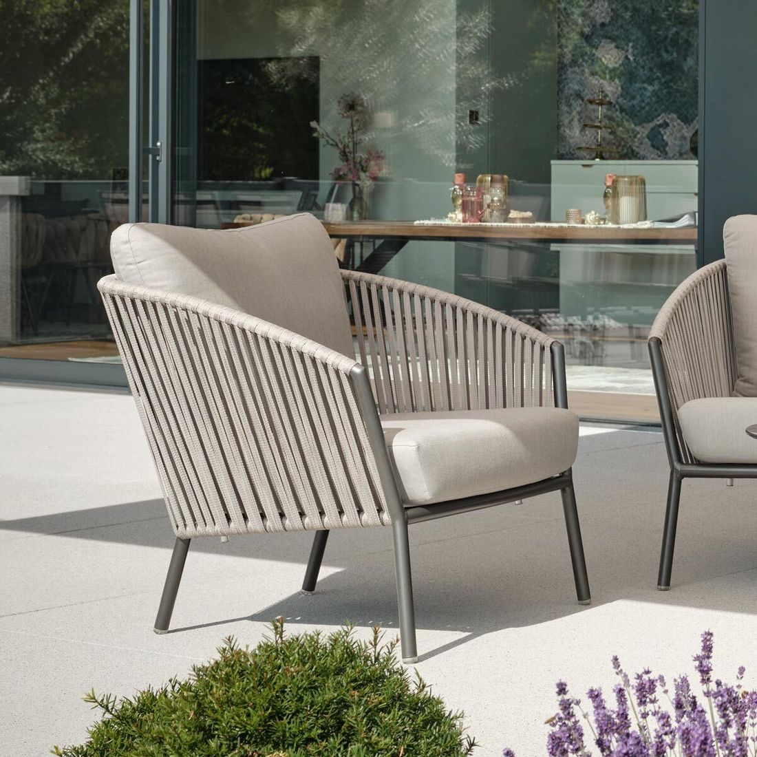 Loungestol Cliff aluminium tau 60x85 cm fra forfra