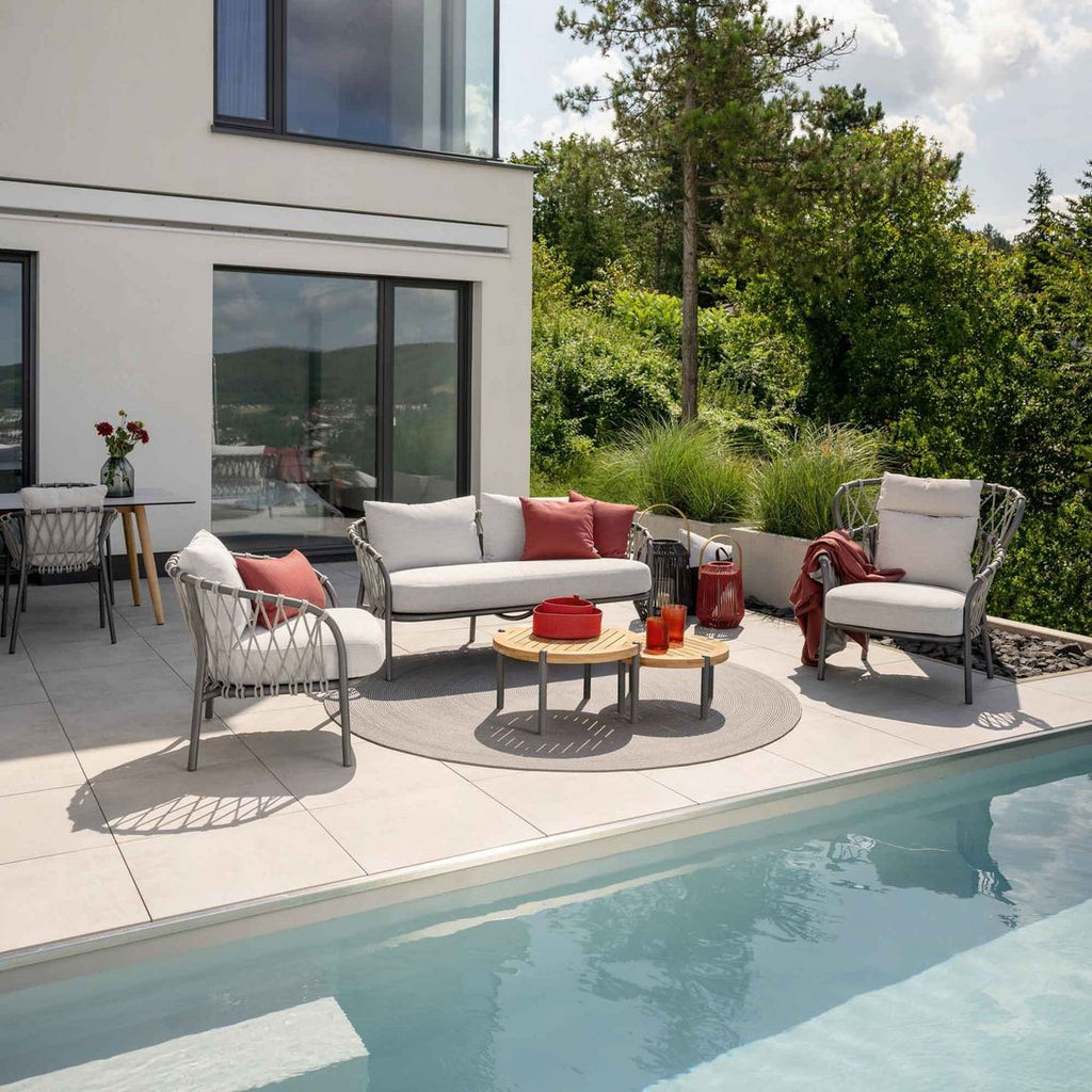 Loungestol Klea aluminium/tau 83 cm i hage