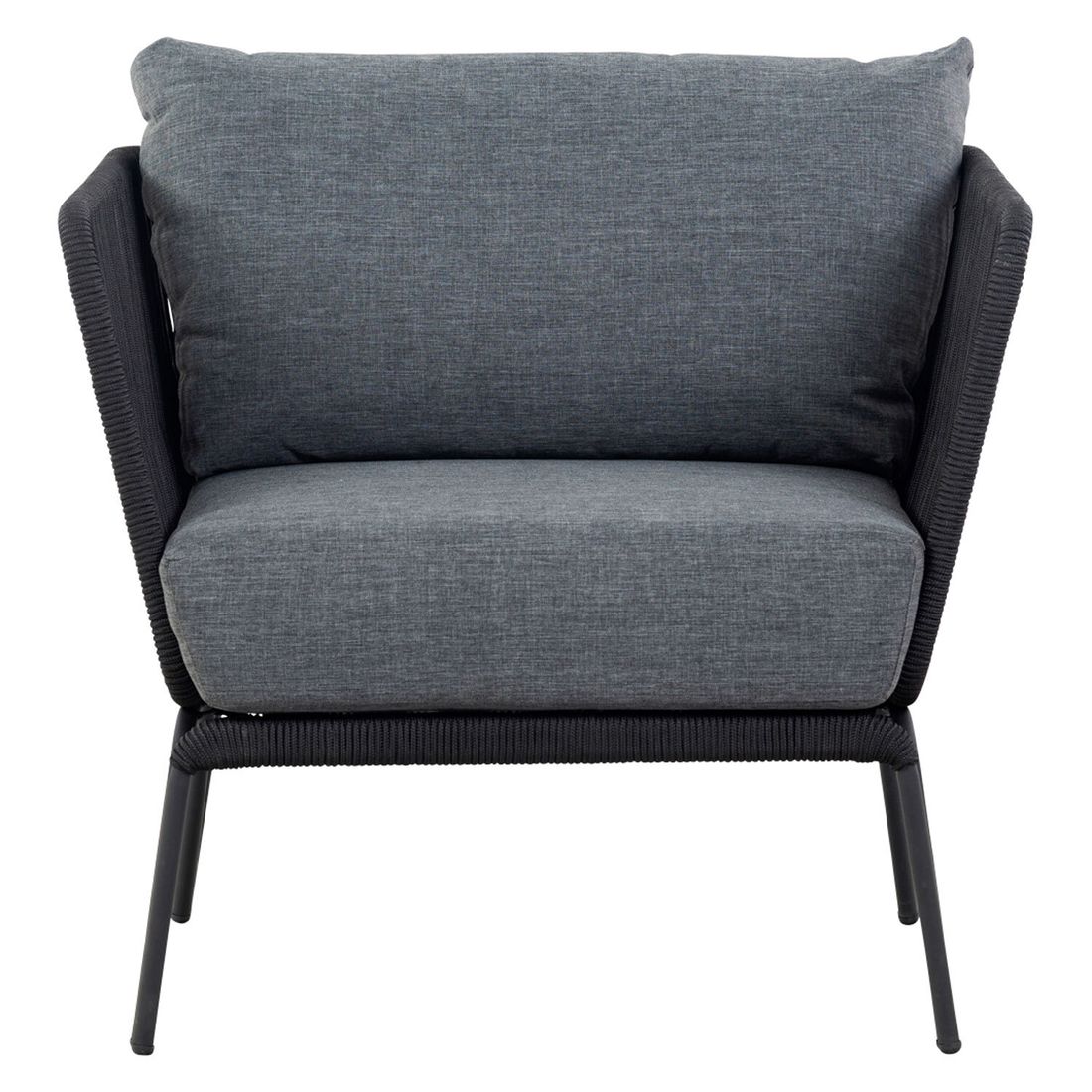 Loungestol Lion stål tau montert på terrasse med moderne stil