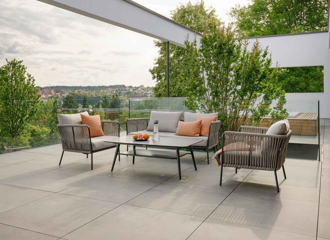 Loungestol Marla aluminium/tau med pute - Stern sittende komfort