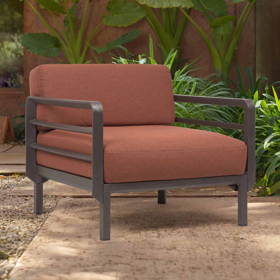 Loungestol Maximo plast og Sunbrella 90x97 cm bakside