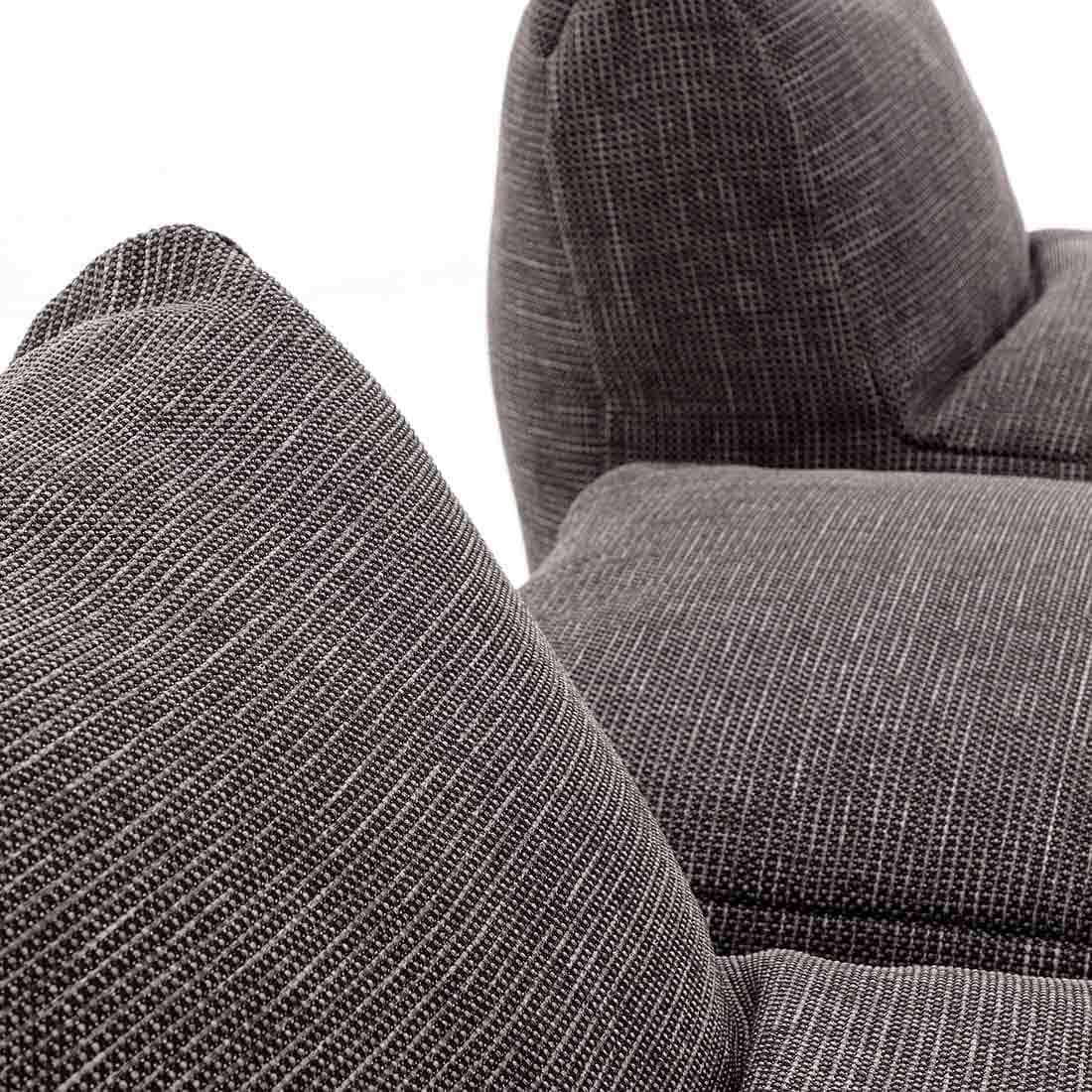 Loungestol med fotskammel Dotty polypropylen - ROOLF Living med puter