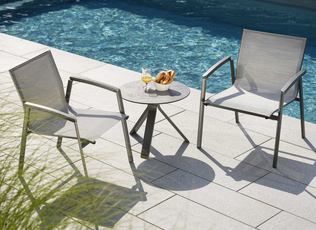 Loungestol New Top aluminium/textilen stabelbar sidemot utsikt