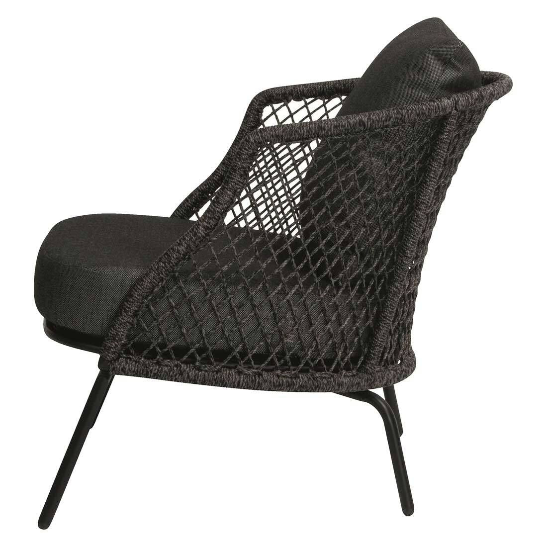 Loungestol Odea aluminium tau svart montert på terrasse