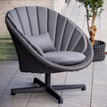 Loungestol Peacock aluminium tau dreibar Cane-line forfra
