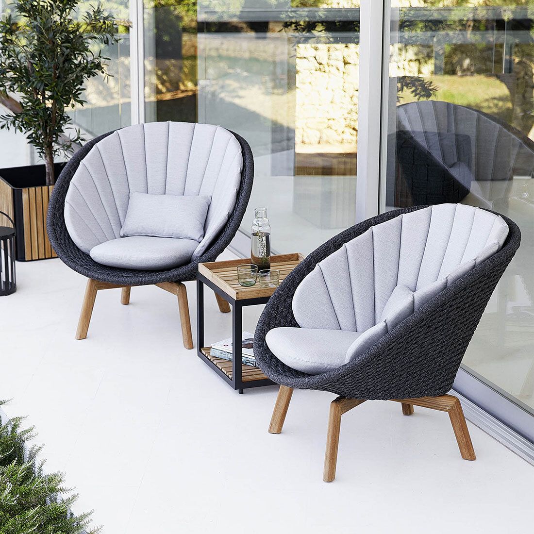 Loungestol Peacock resirkulert teak tau nærbilde av materiale