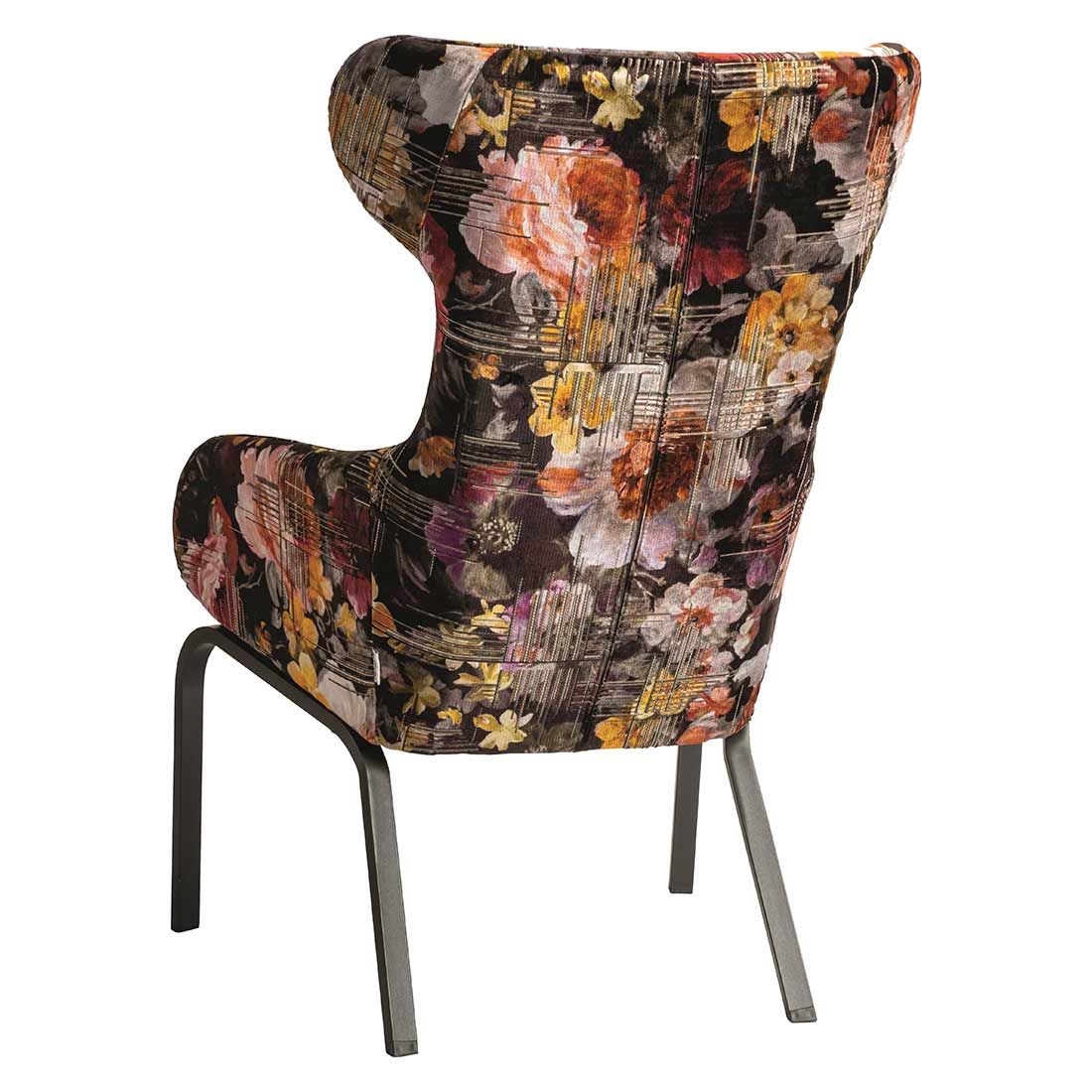 Nærbilde av stoffet på Loungestol Stan Flower med krakk