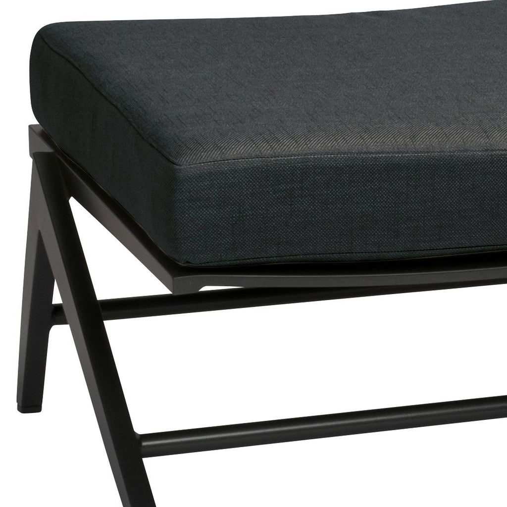 Loungetaburett Jackie aluminium/polyakryl 75x58 cm nærbilde av stoff