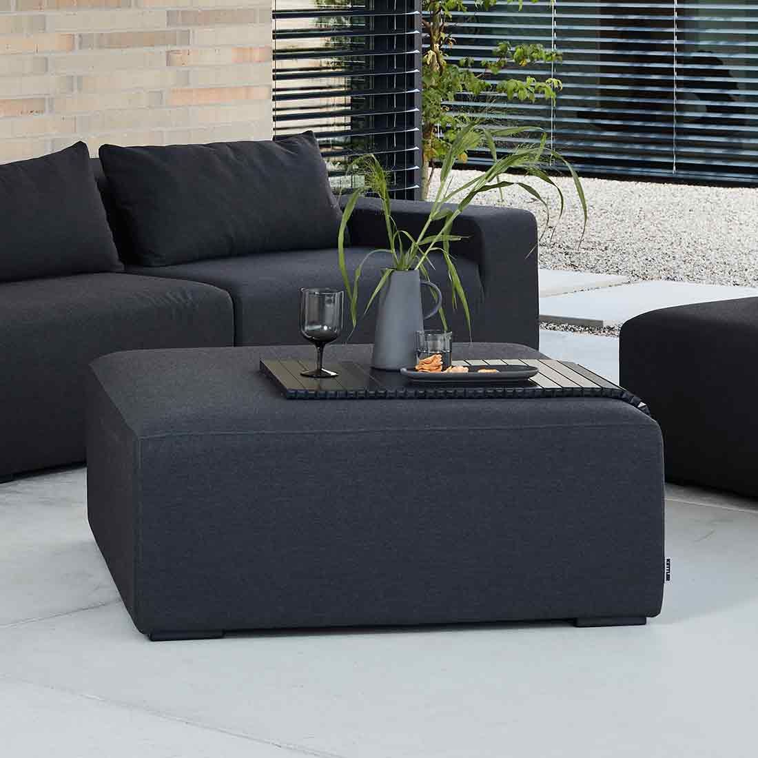 Nærbilde av Sunbrella stoff på Loungetaburett Royal aluminium Sunbrella
