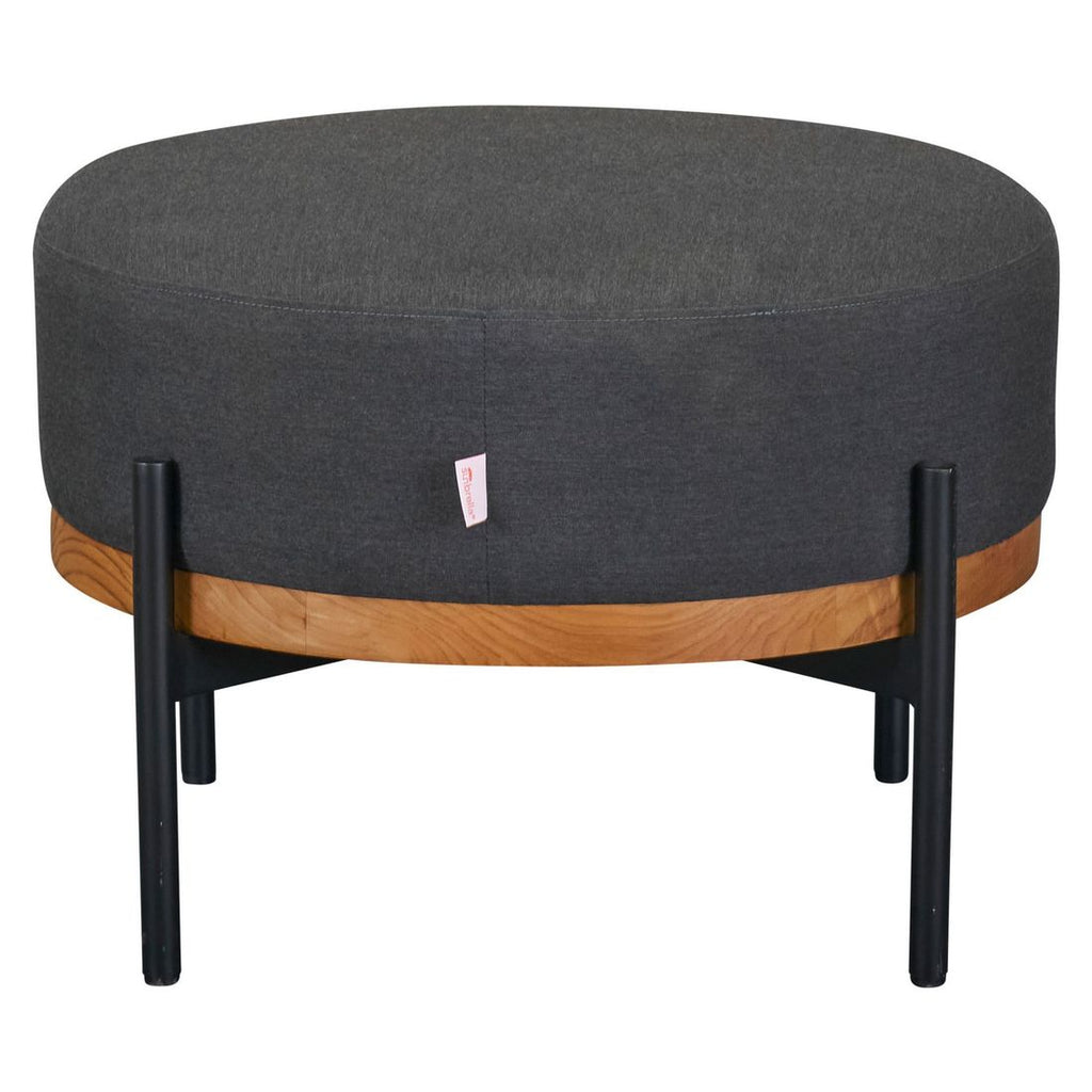 Montert Loungetaburett Sunbay aluminium/Sunbrella på terrasse