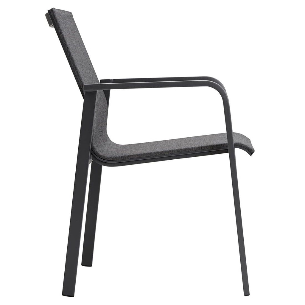 Nærbilde av stol i Hagemøbelsett Cubic 4 plasser aluminium HPL 160x95 cm