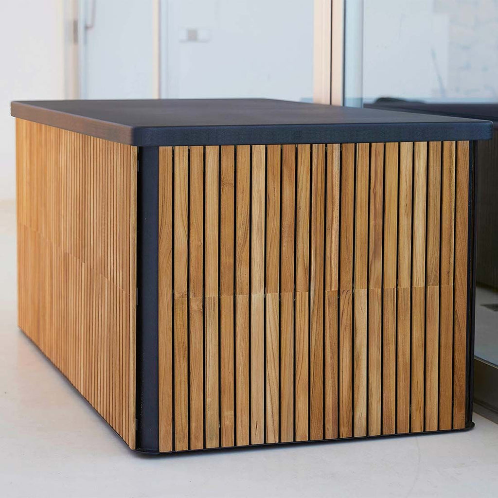 Oversikt over Oppbevaringsboks ute Combine stor teak/aluminium i hage