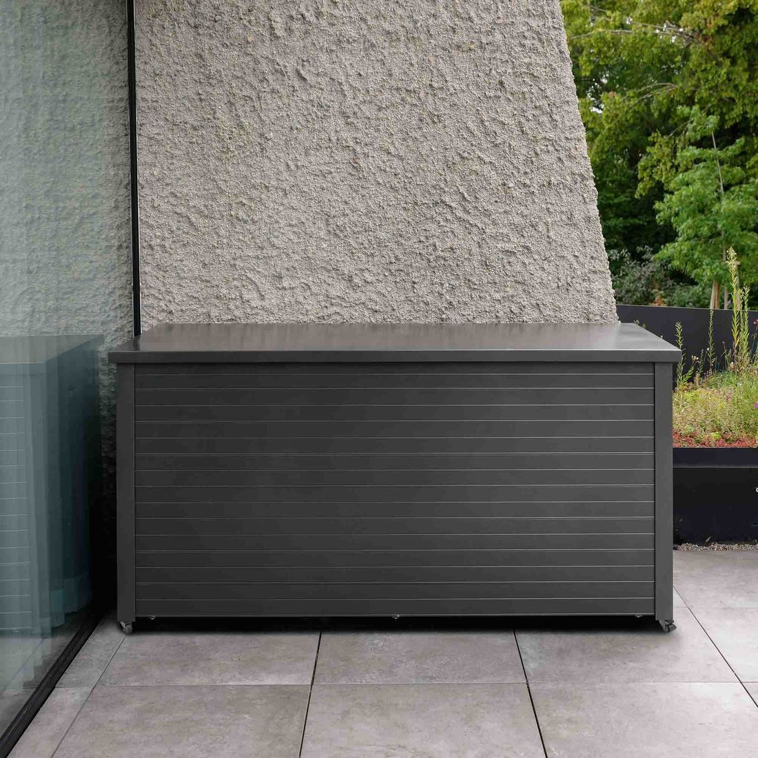 Oppbevaringsboks ute Gilbert aluminium - detalj av ruller