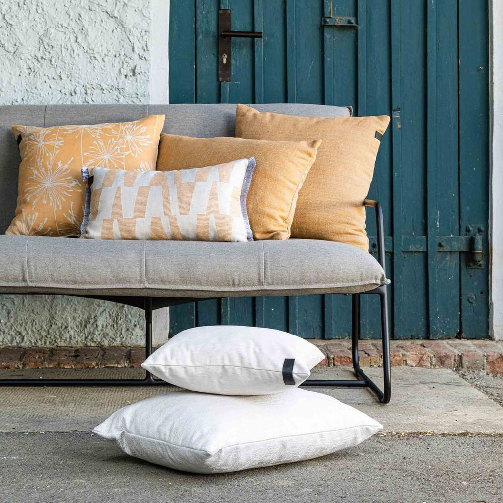 Pyntepute ute Mina 50x50 cm Agora-stoff sand visning av tykkelse