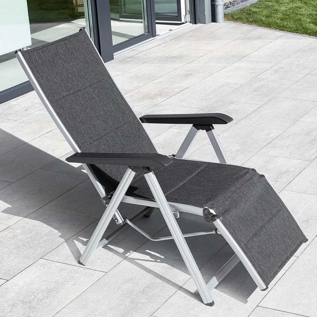 Relax-stol Basic Plus Padded aluminium/textilen 61 cm foldet opp