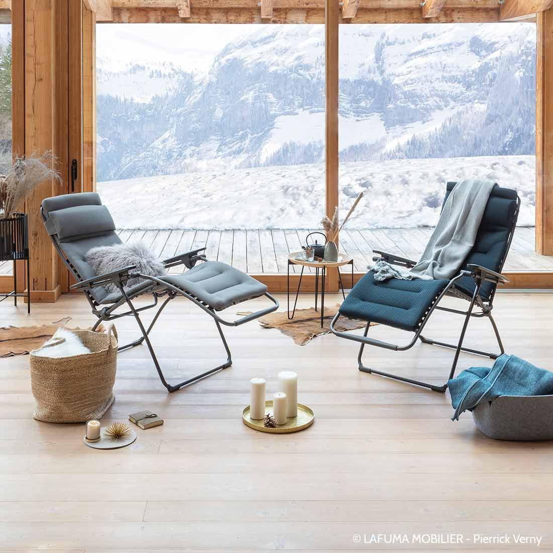 Relax-stol Futura stål/BeComfort sølv sammenleggbar montert i hage