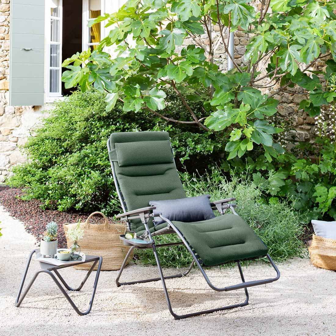 Nærbilde av stålramme på Relax-stol Futura XL stål/BeComfort sammenleggbar