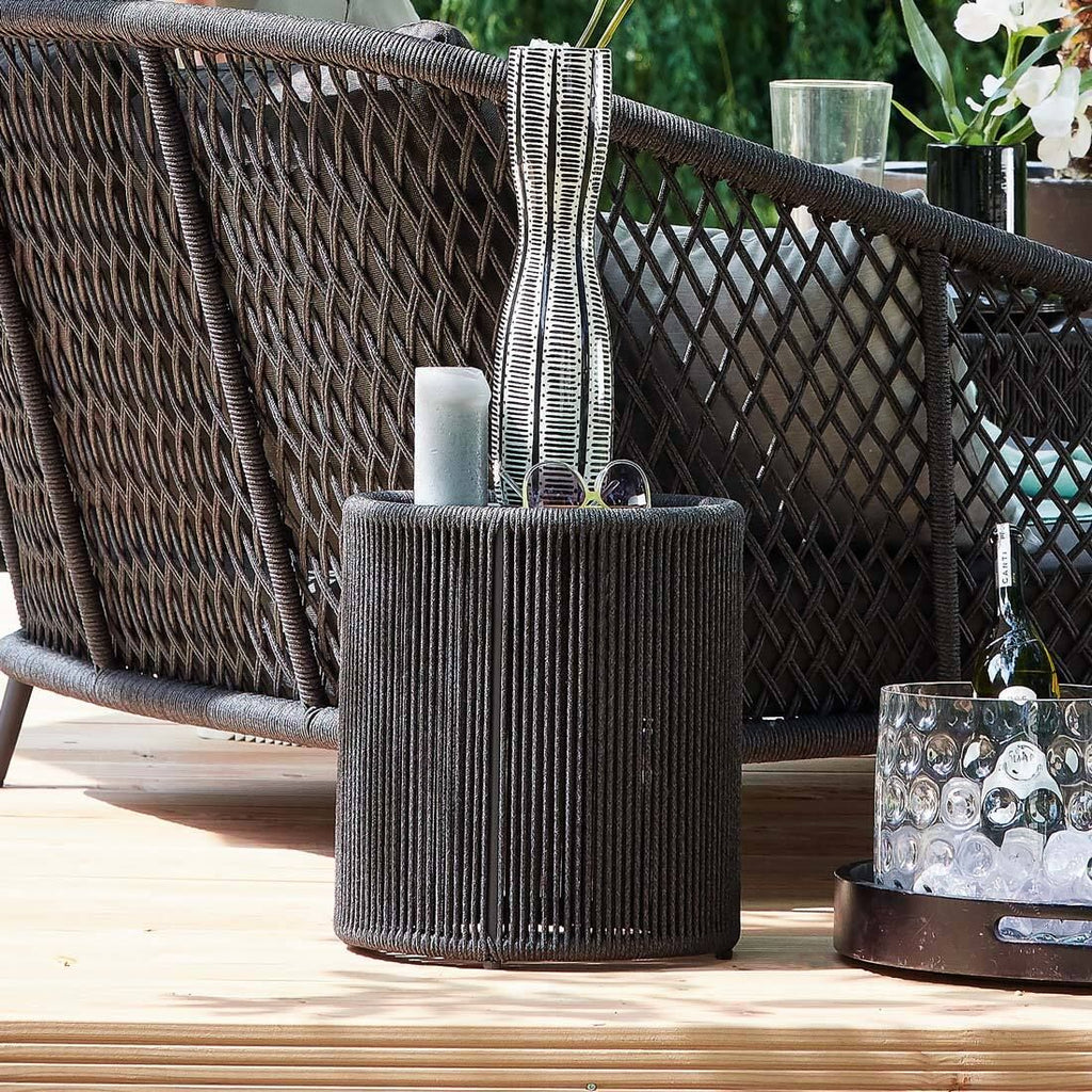 Sidebord ute Formentera Ø44,4cm aluminium/tau bakside
