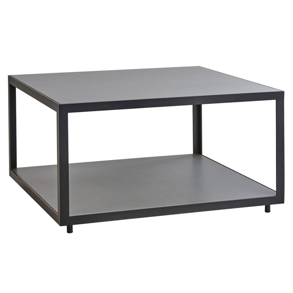 Sidebord ute Level aluminium/keramikk 79x79 cm fra Cane-line, forfra