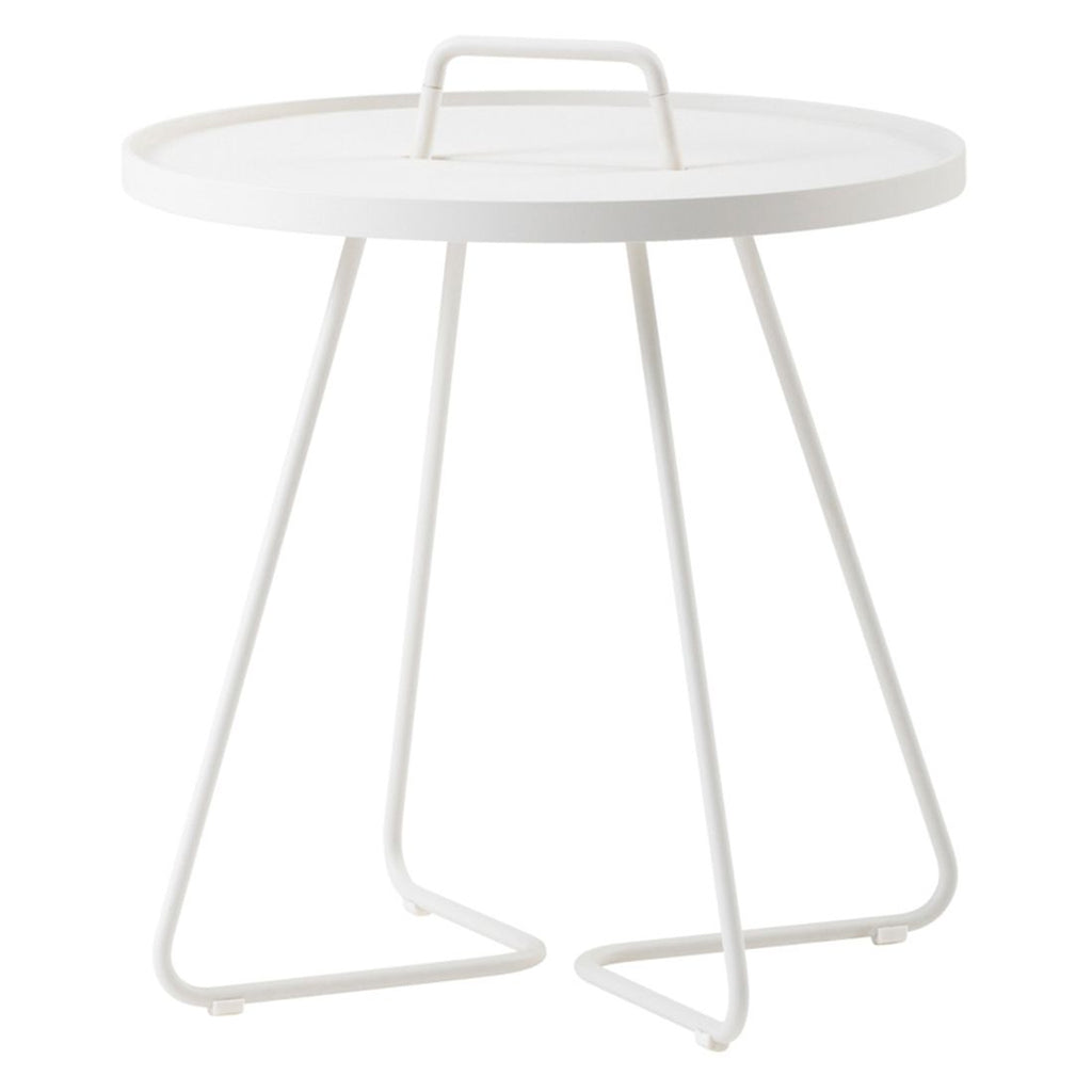 Sidebord ute On-the-move Ø44 cm aluminium hvit forfra
