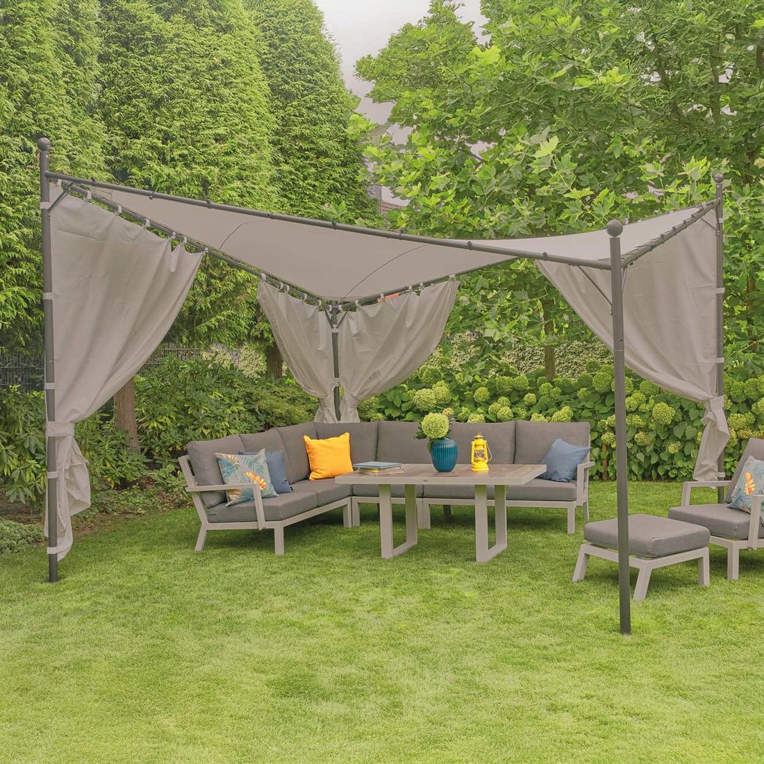 Nærbilde av feste på Sidevegger Berlino pergola 300x300 cm polyester lysgrå