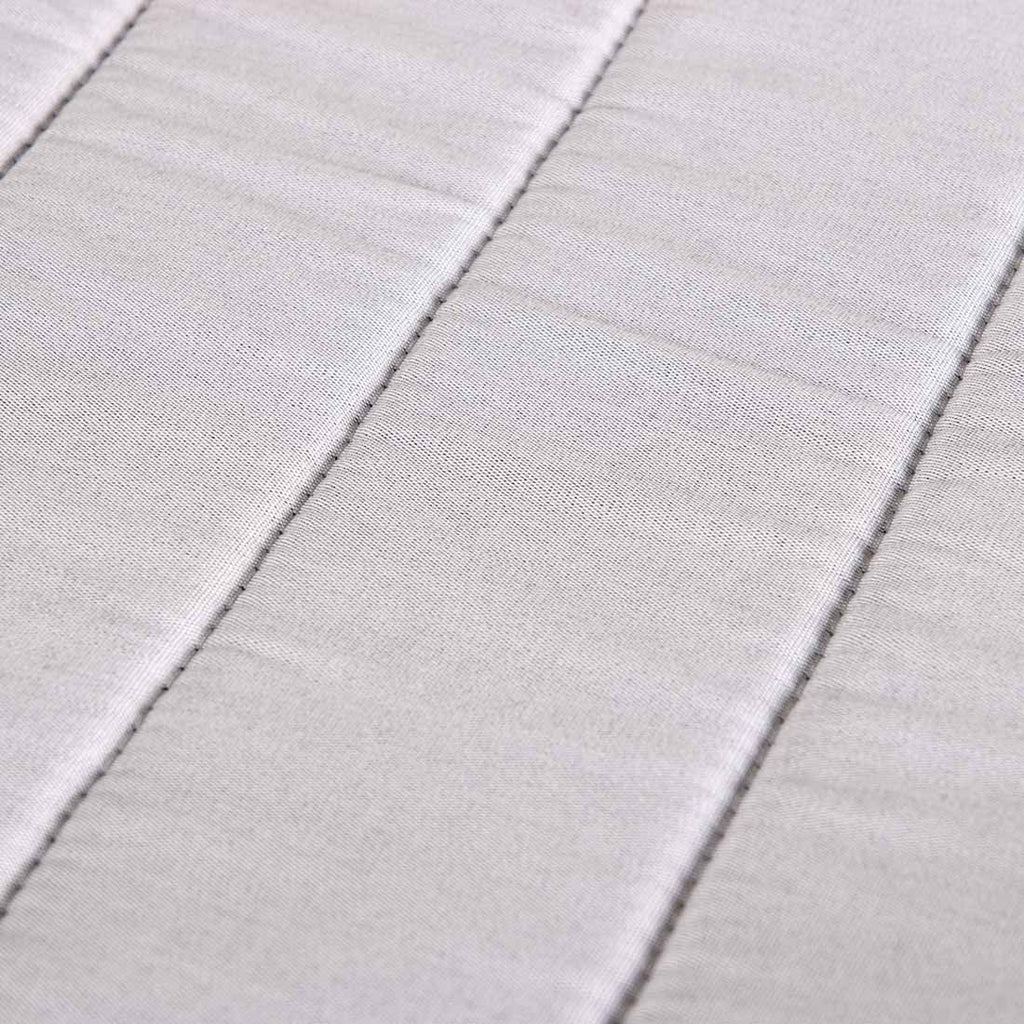 Nærbilde av tekstur på Sittepute 40x40 cm akryl Havana lysgrå