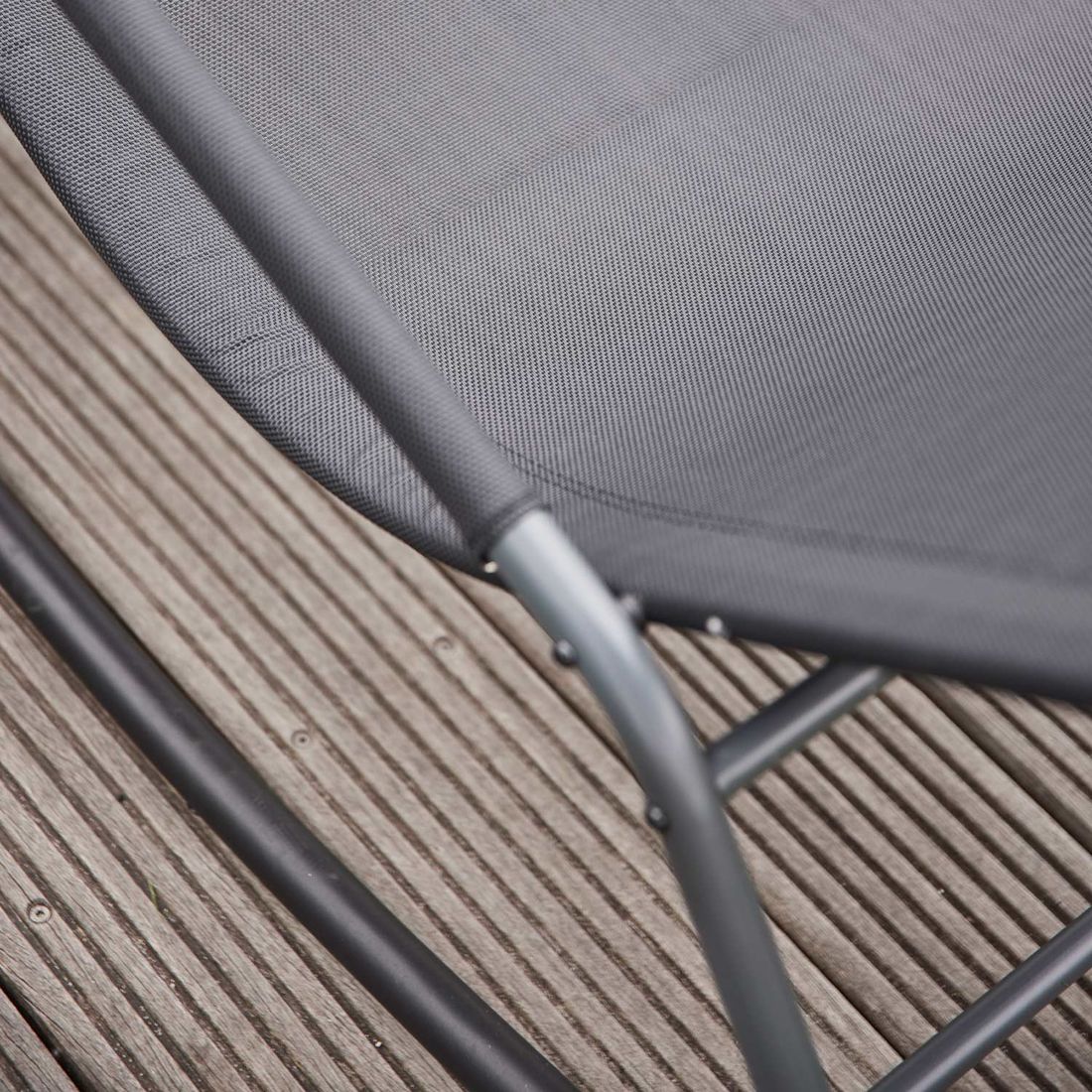 Solseng Aliano gynge stål/textilen antrasitt - Siena Garden detalj av farge og stoff
