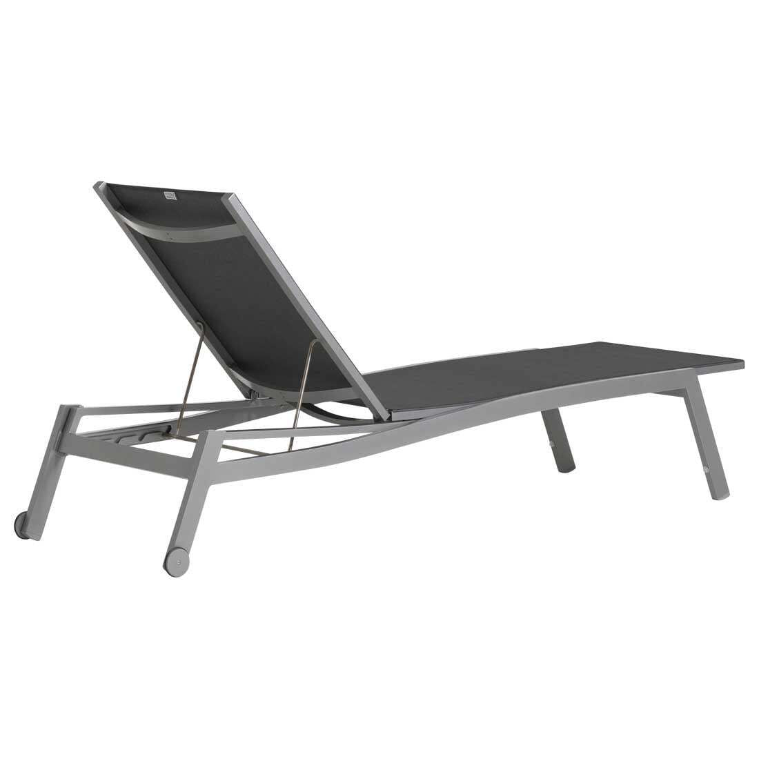 Solseng Allround aluminium/textilen 201x70 cm montert på terrasse