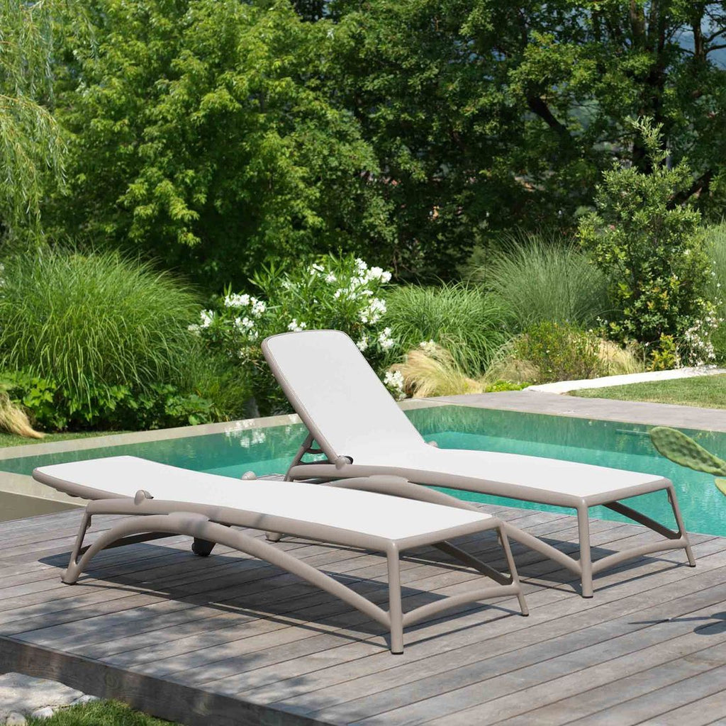 Montert Solseng Atlantico justerbar plast/textilen taupe/hvit i hage