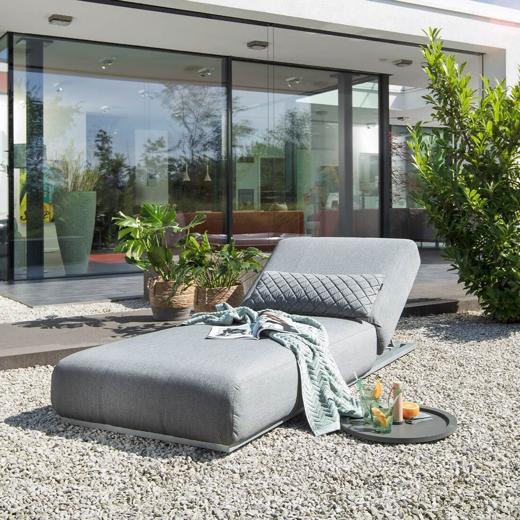 Nærbilde av Sunbrella-stoff på solseng Ego justerbar aluminium sølv grå