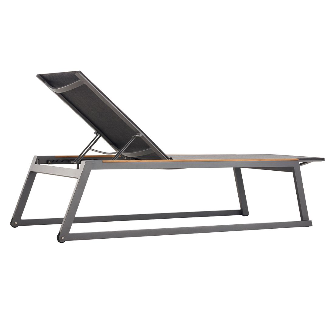 Solseng Foxx aluminium/textilen/teak 200x75 cm montert på terrasse