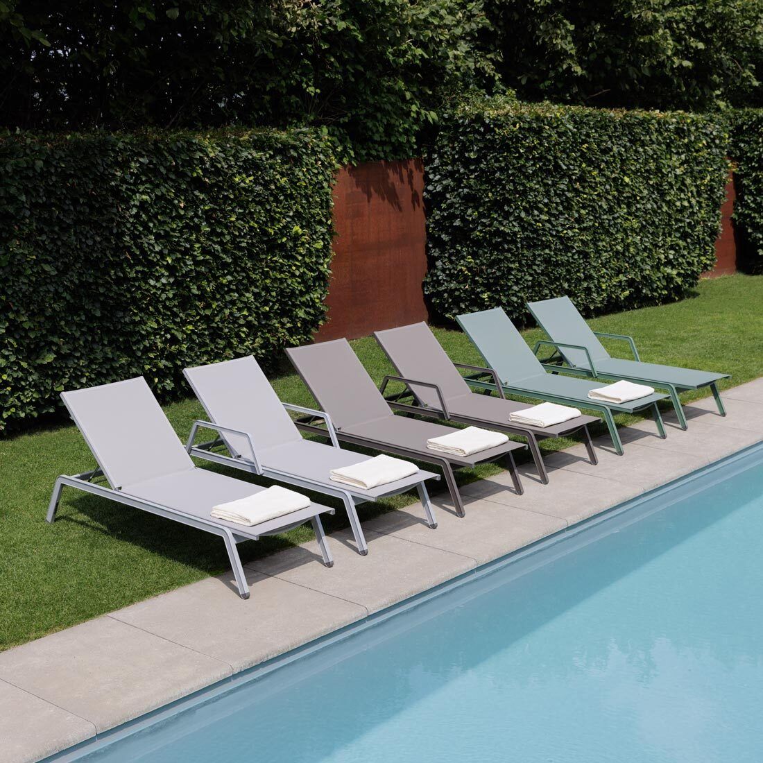 Solseng Latitude justerbar aluminium/textilen 194x69 cm - Kettler hjul for enkel flytting