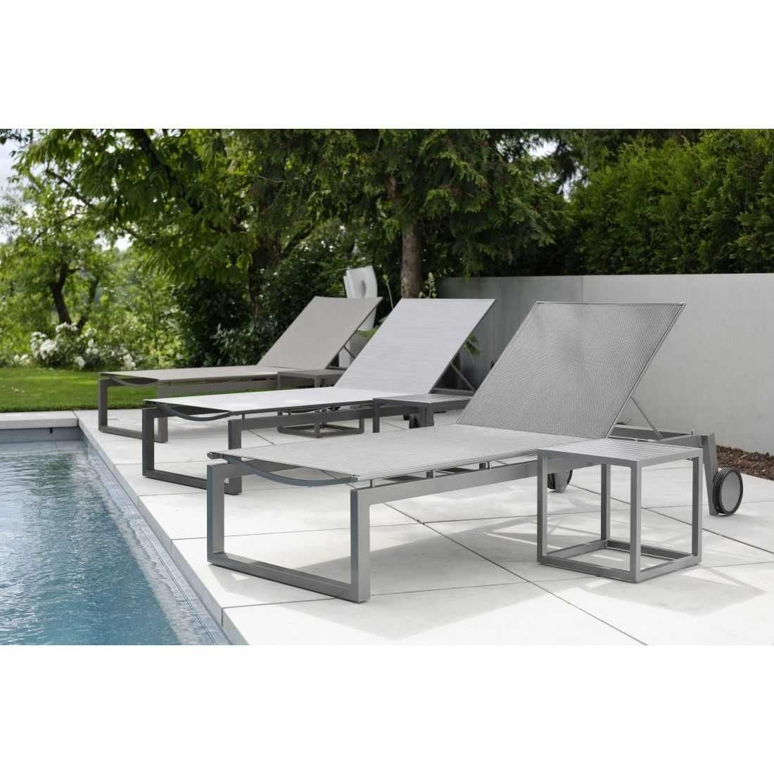 Solseng Robin aluminium/textilen 215x92 cm - Stern montert i hage