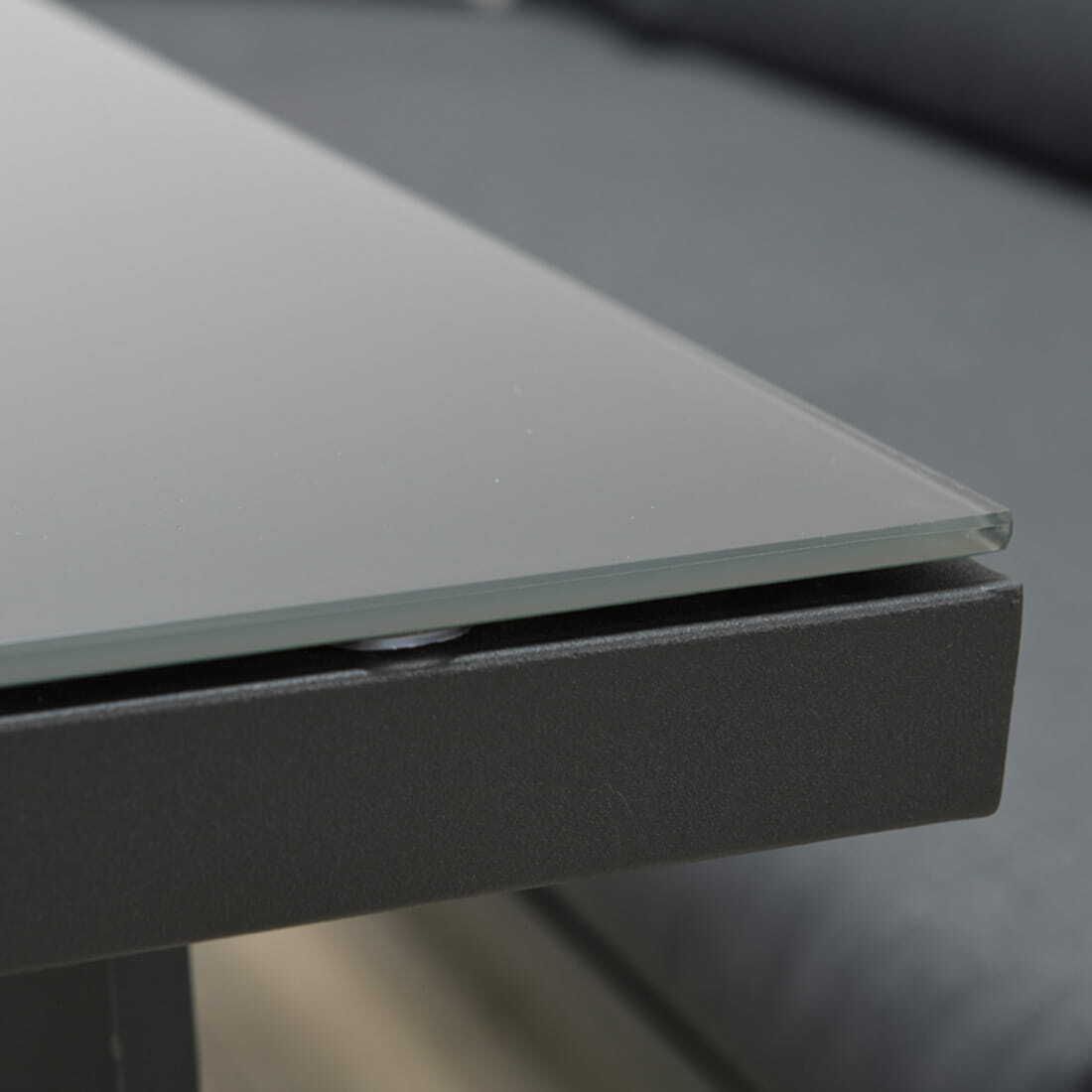 Spise-loungesett Wellington aluminium 100x100 cm - OUTLIV detalj av ramme