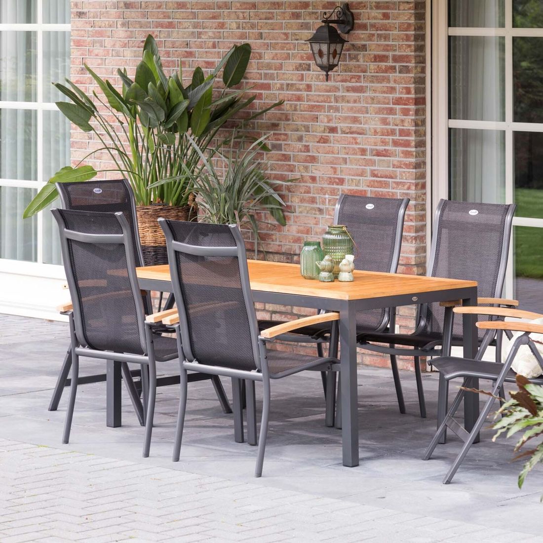 Spisesett ute Alice 4 plasser aluminium/teak 150/210x90 cm - Hartman