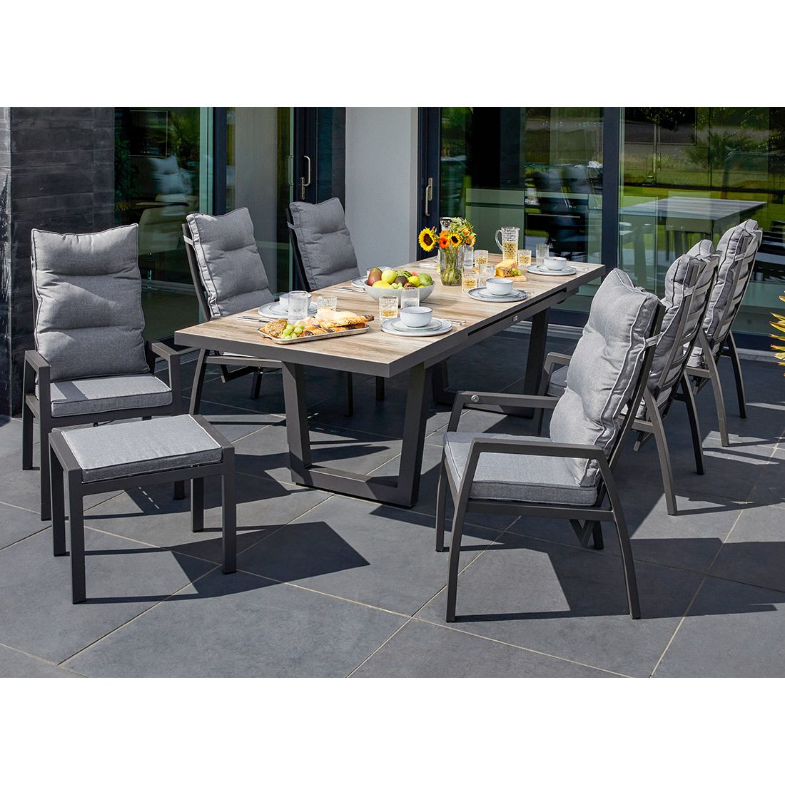 Spisesett ute Bondino II 6 plasser aluminium 200/260x100 cm bakside