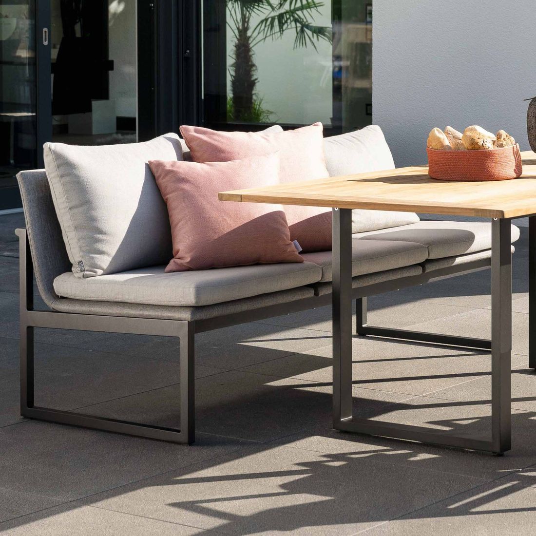 Spisesofa ute Tammo aluminium/textilen 180 cm bakside