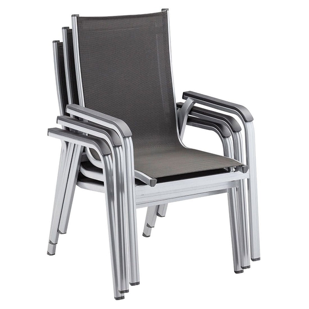 Nærbilde av armlene på Stabelstol-sett Basic Plus aluminium/textilen sølv