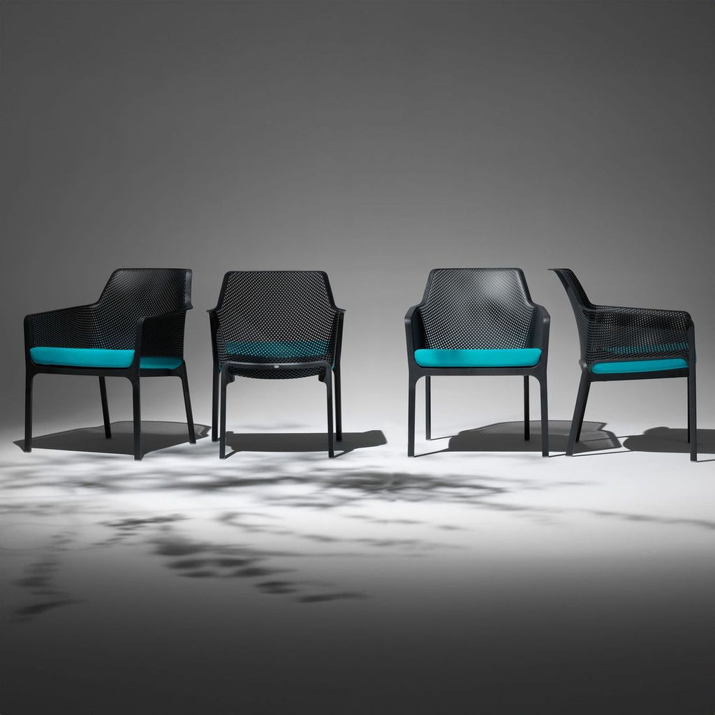 Stabelstol-sett Net Relax 8 deler med sitteputer plast detalj av sete