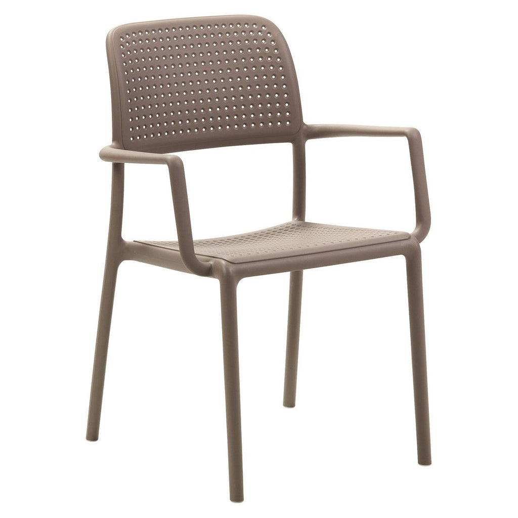 Stabelstol ute Bora med armlener plast 59x59 cm forfra